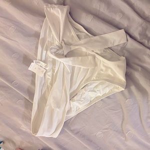 XL gap body bikini bottom - white w tie